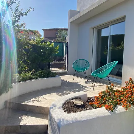 Stunning Sea View Cote D'azur - Rives D'or Villa *